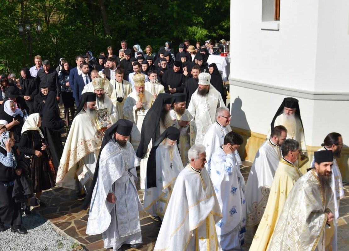 Locaşuri de cult târnosite în Duminica a 5-a după Paşti 59215