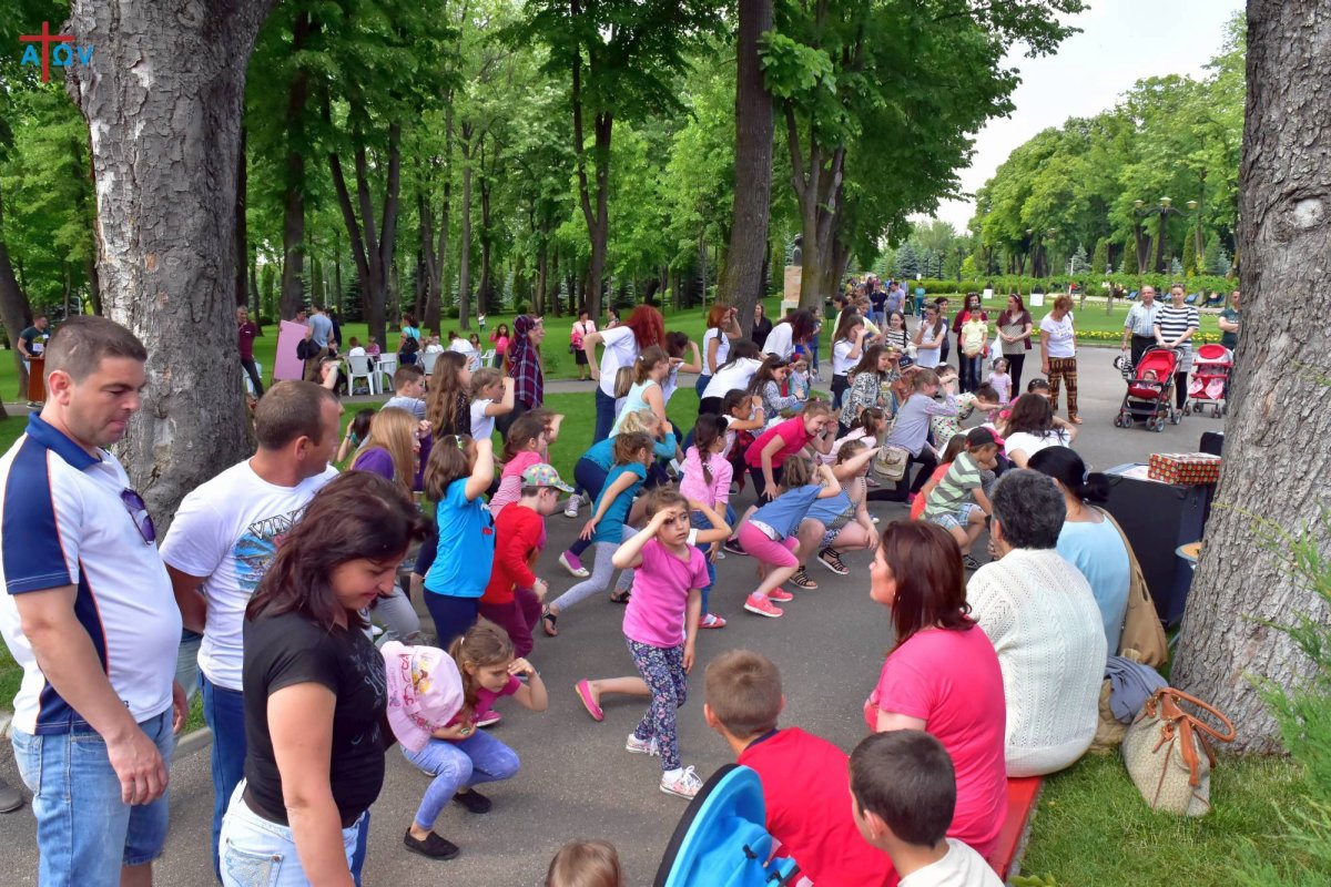 Activităţi dedicate zilei de 1 iunie la Vaslui 59154