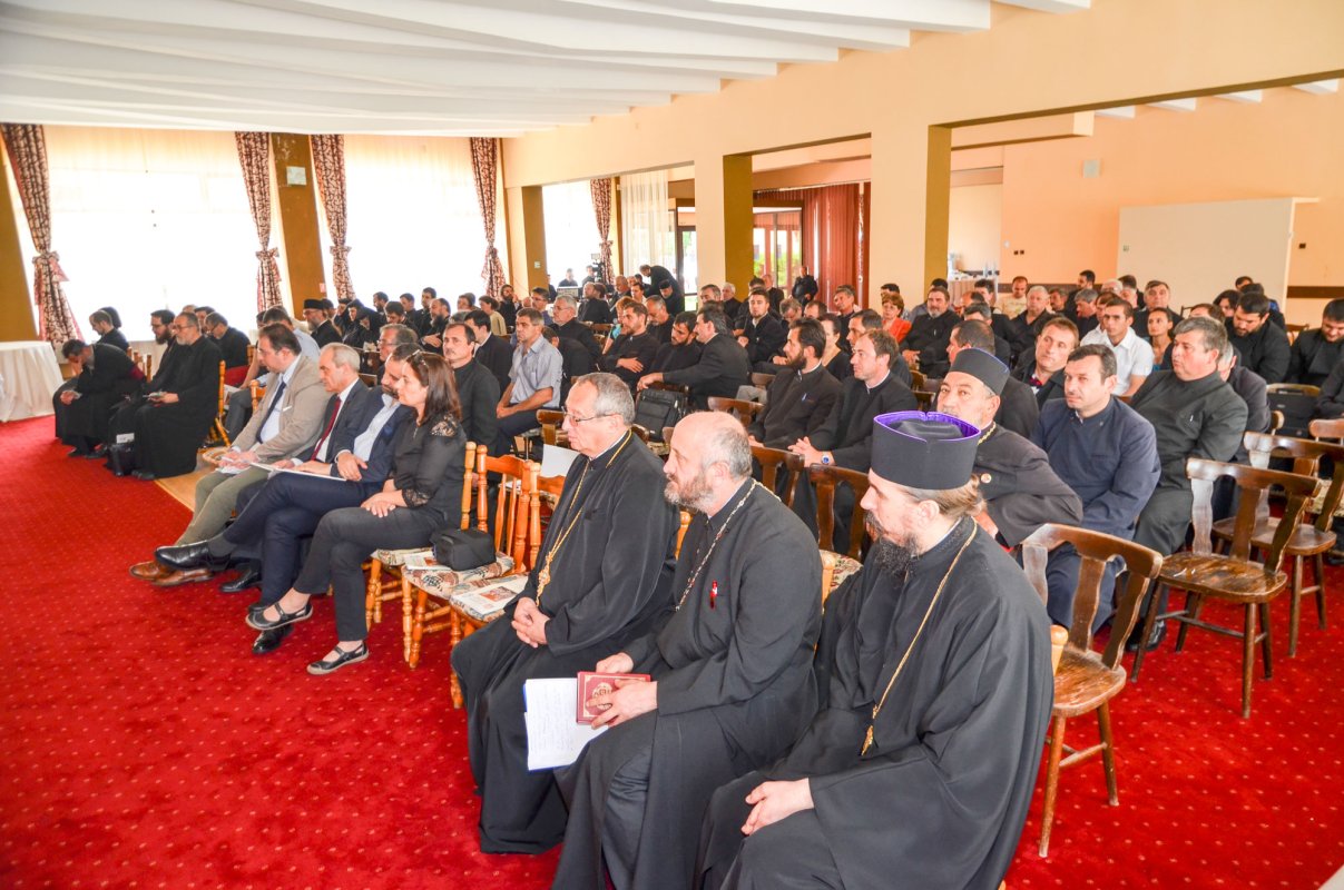 Eveniment academic în Cetatea Severinului 59176