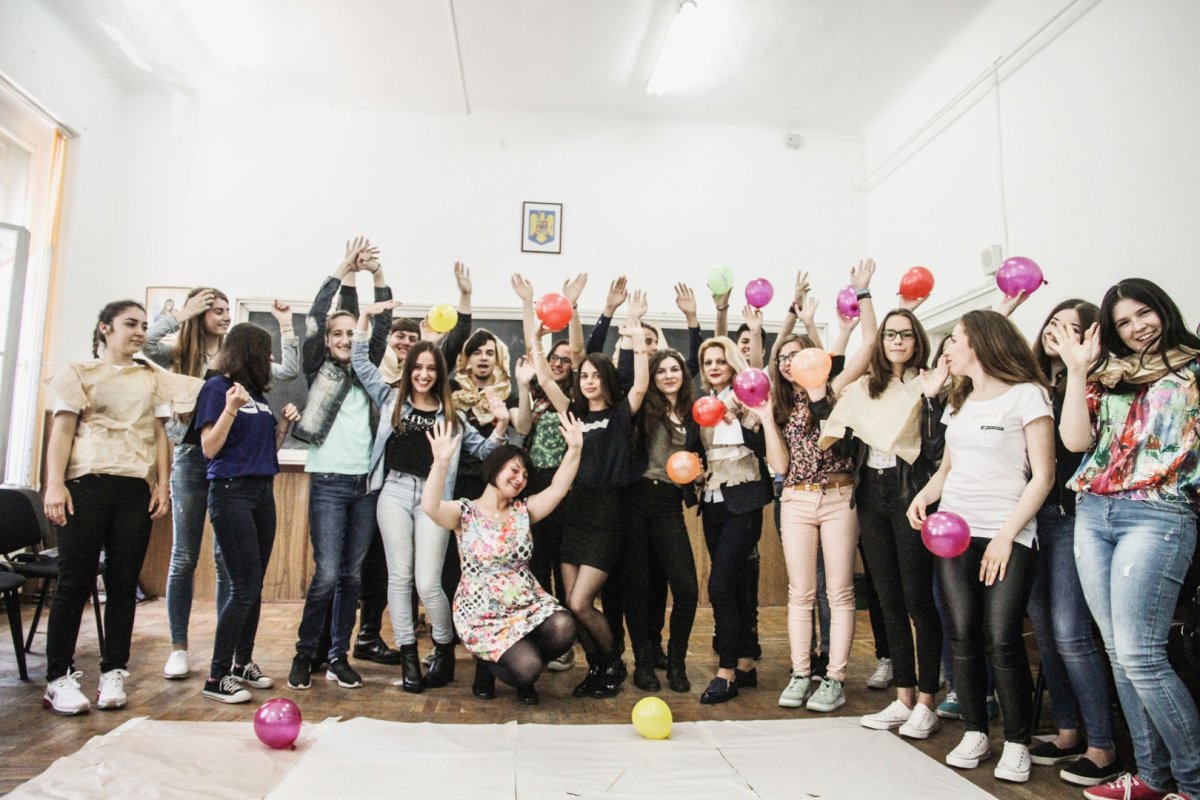 Întâlnire cu tinerii la Colegiul Național „Unirea” din Brașov 59167