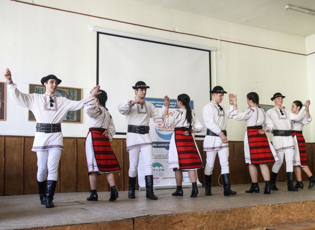 Întâlnire cu tinerii la Colegiul Național „Unirea” din Brașov 59168