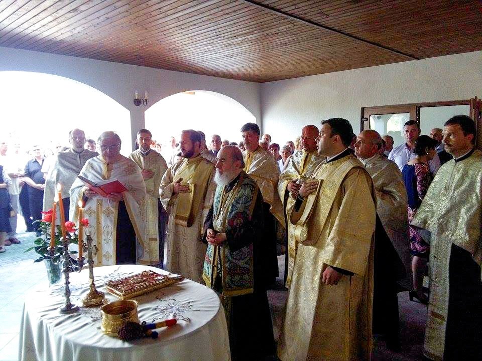 Sfinţire de capelă mortuară în Parohia Comlăuş 59181