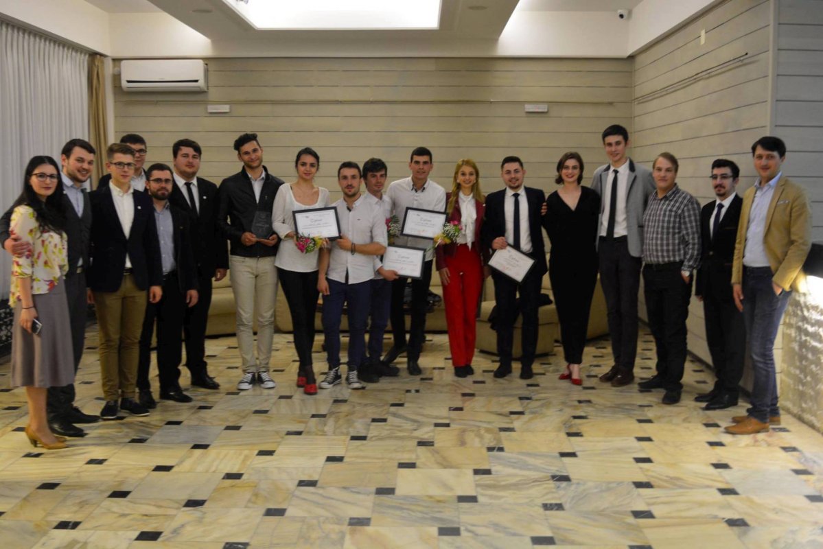 Festivalul-concurs de scurtmetraje ortodoxe ANCORA şi-a premiat câştigătorii 59096