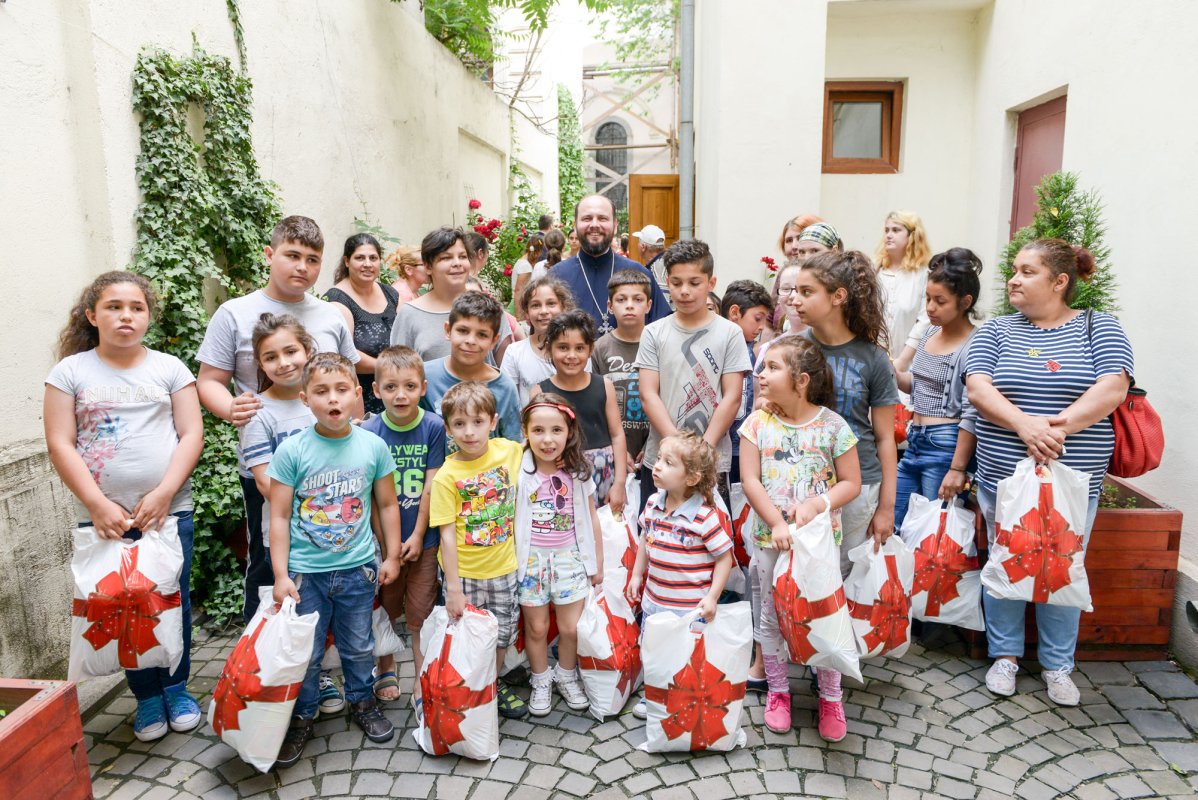 Grija Bisericii pentru tinerele generaţii 59135