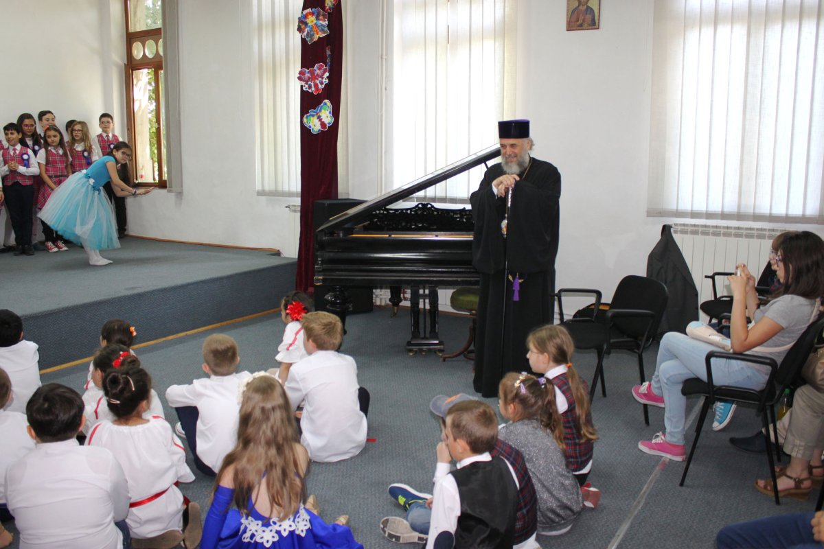 Grija Bisericii pentru tinerele generaţii 59140