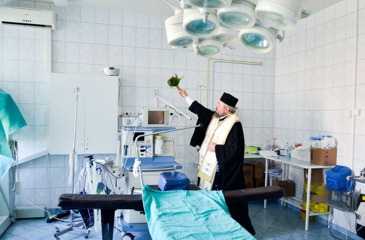 Sprijin pentru secția ATI a Spitalului Județean de Urgență Deva 59112