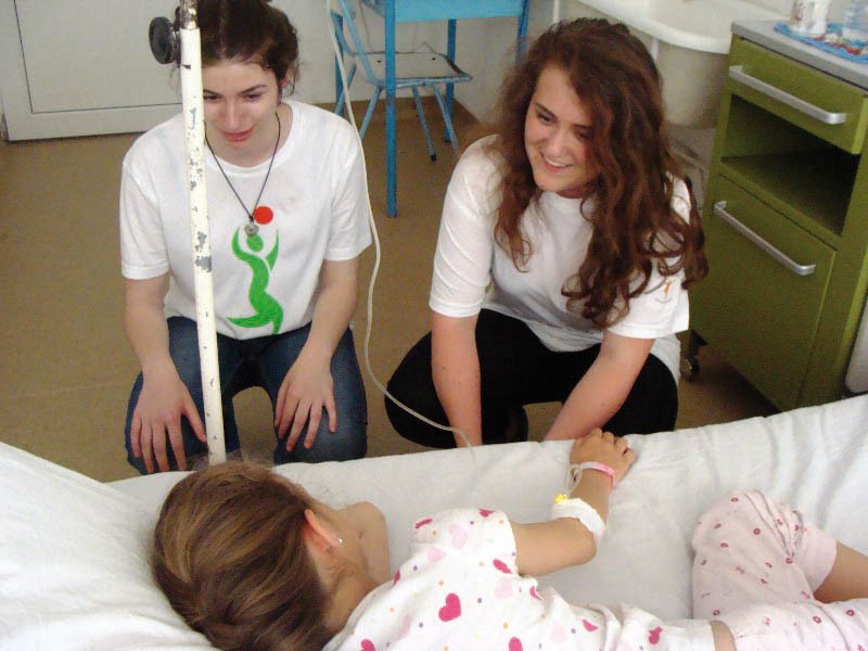 Copiii, sărbătoriţi în parohii, şcoli, spitale şi centre de plasament 59039