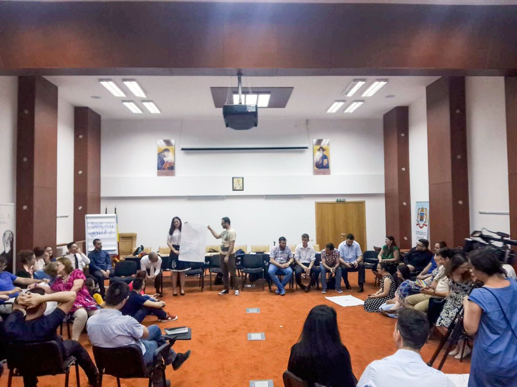 Pregătiri pentru Întâlnirea Internaţională a Tineretului Ortodox 59075