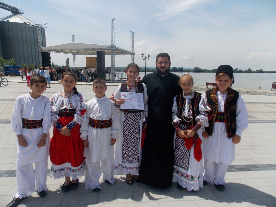 Copiii și tinerii în atenția Bisericii 58983