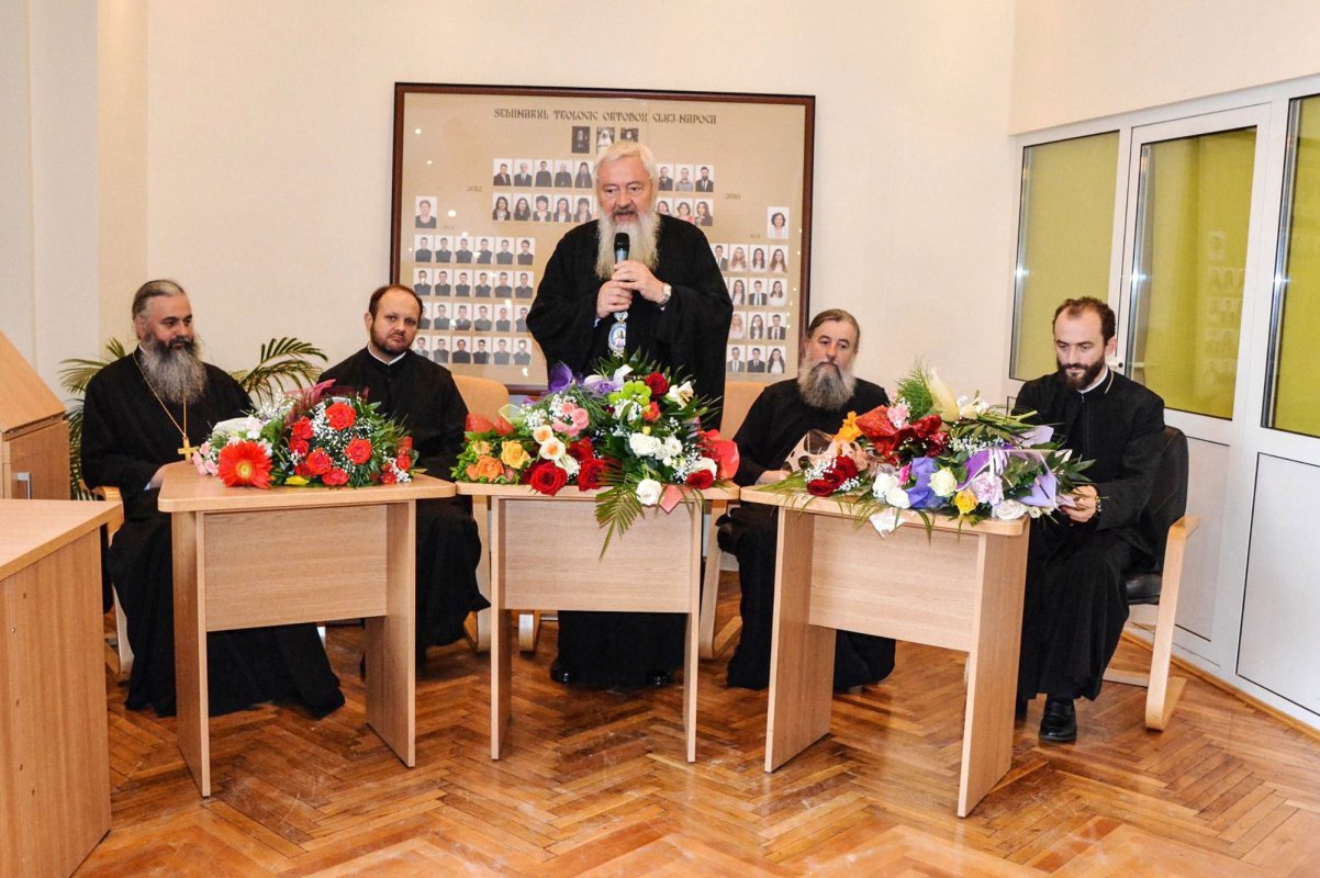 Festivitate la finalul clasei a XII-a, la Seminarul Teologic clujean 58967