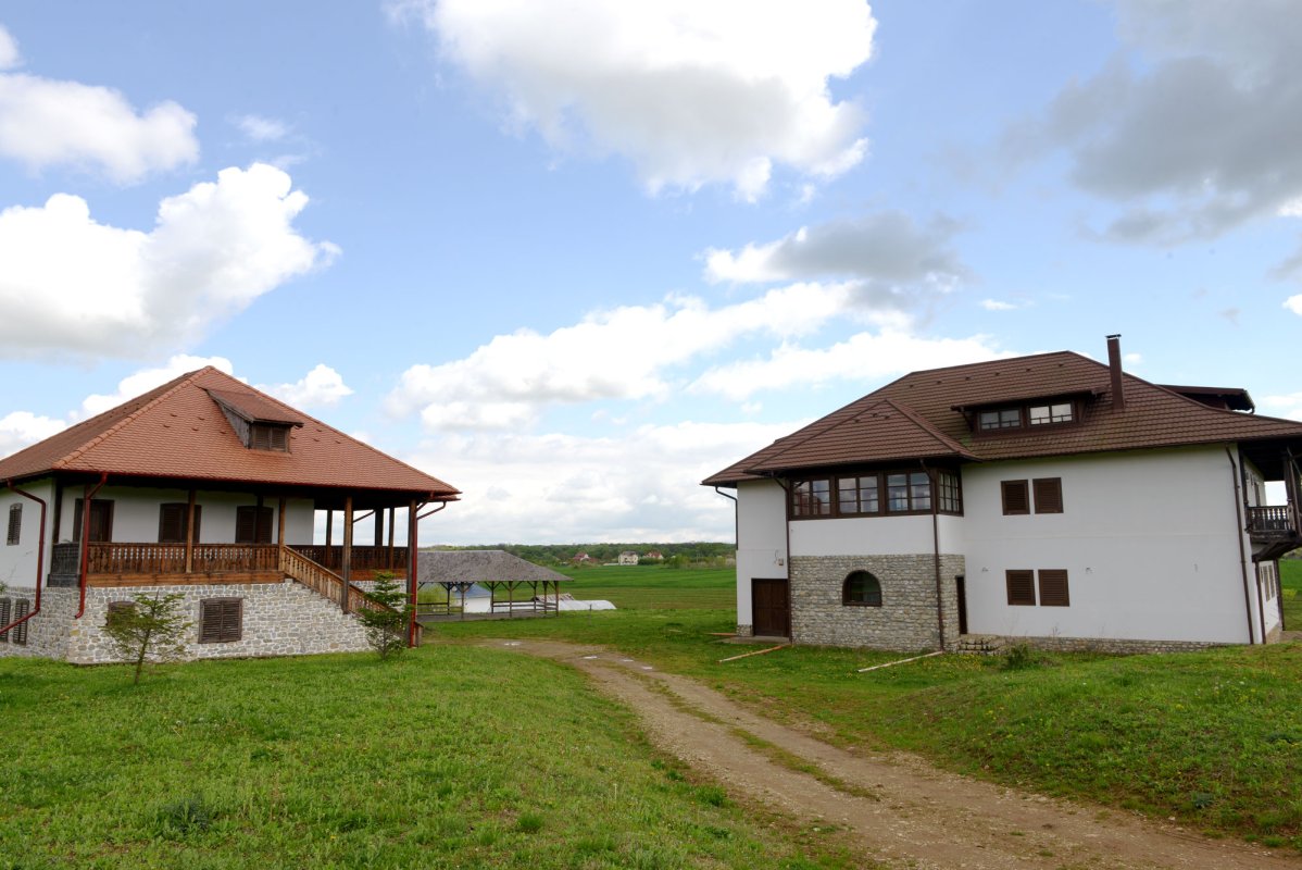 În căutarea satului românesc autentic 59009