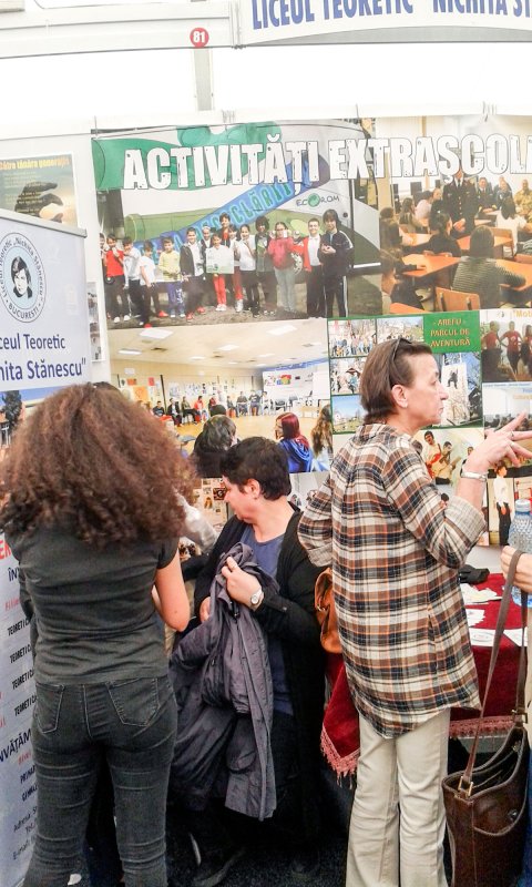 Târgul educațional,  o soluție bună pentru orientarea profesională a elevilor 59019