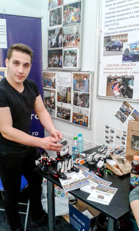 Târgul educațional,  o soluție bună pentru orientarea profesională a elevilor 59020