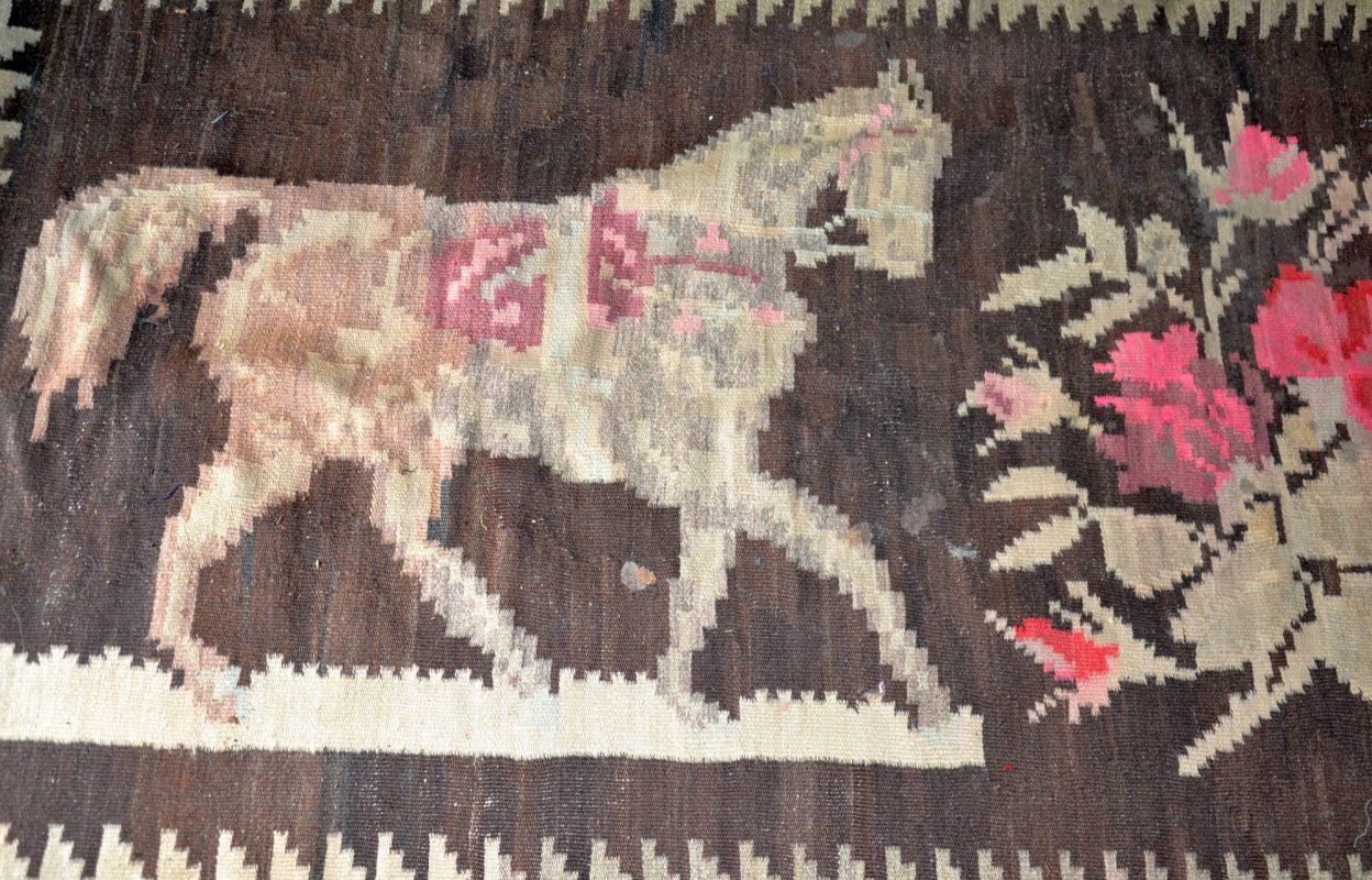 La Ibănești, pe ulițele veșniciei 58936