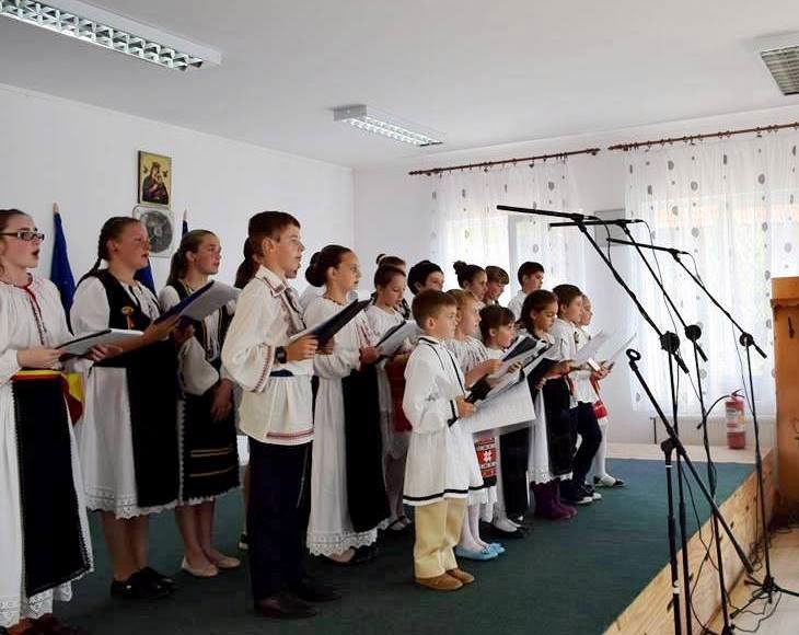 „Hora bucuriei” la Voineşti, Covasna 58816