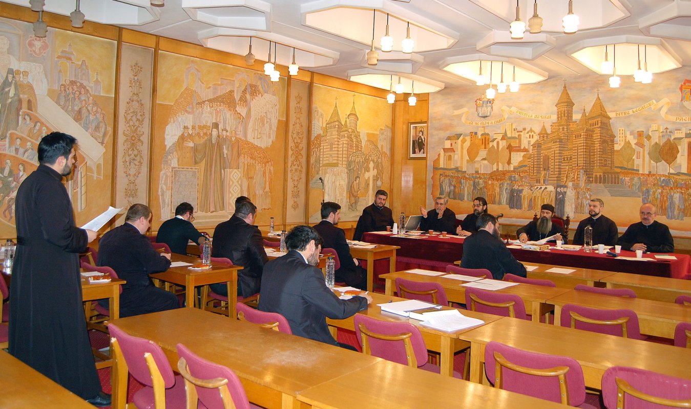 Cursuri de pregătire pentru examenul de capacitate preoțească 58713