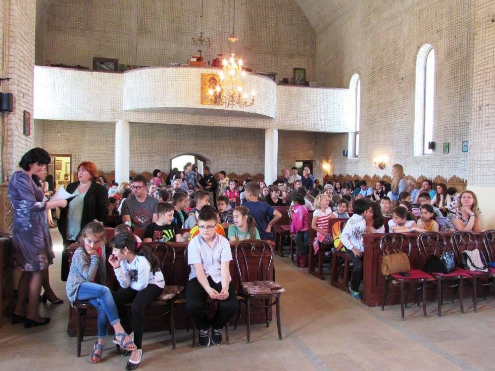 Festivitate de premiere la concursul „Hristos, ajutorul meu” 58627