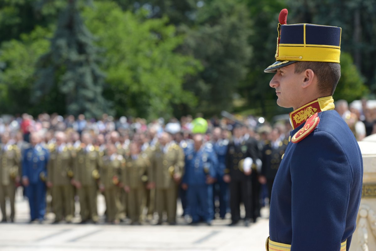 Ziua Eroilor serbată în Bucureşti 58668