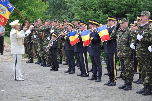 Înălţarea Domnului şi Ziua Eroilor 58565