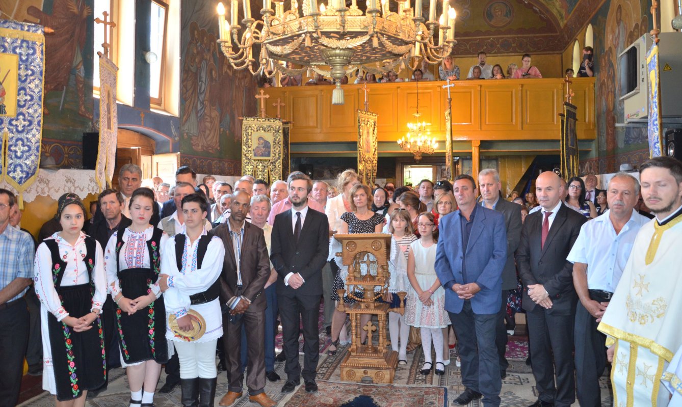 Înălţarea Domnului şi Ziua Eroilor 58566