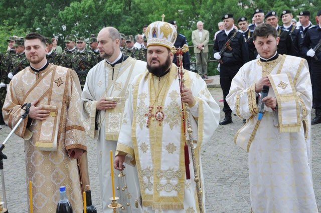 Înălţarea Domnului şi Ziua Eroilor 58573