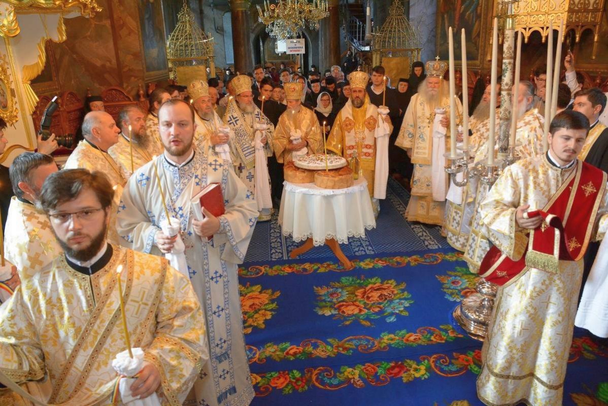 Mitropolitul Irineu Mihălcescu, pomenit la Mănăstirea Agapia 58476