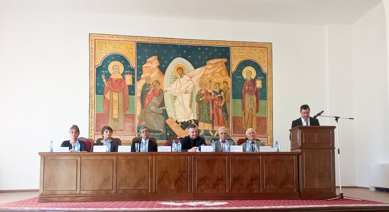 Conferinţă internaţională la Craiova 58416