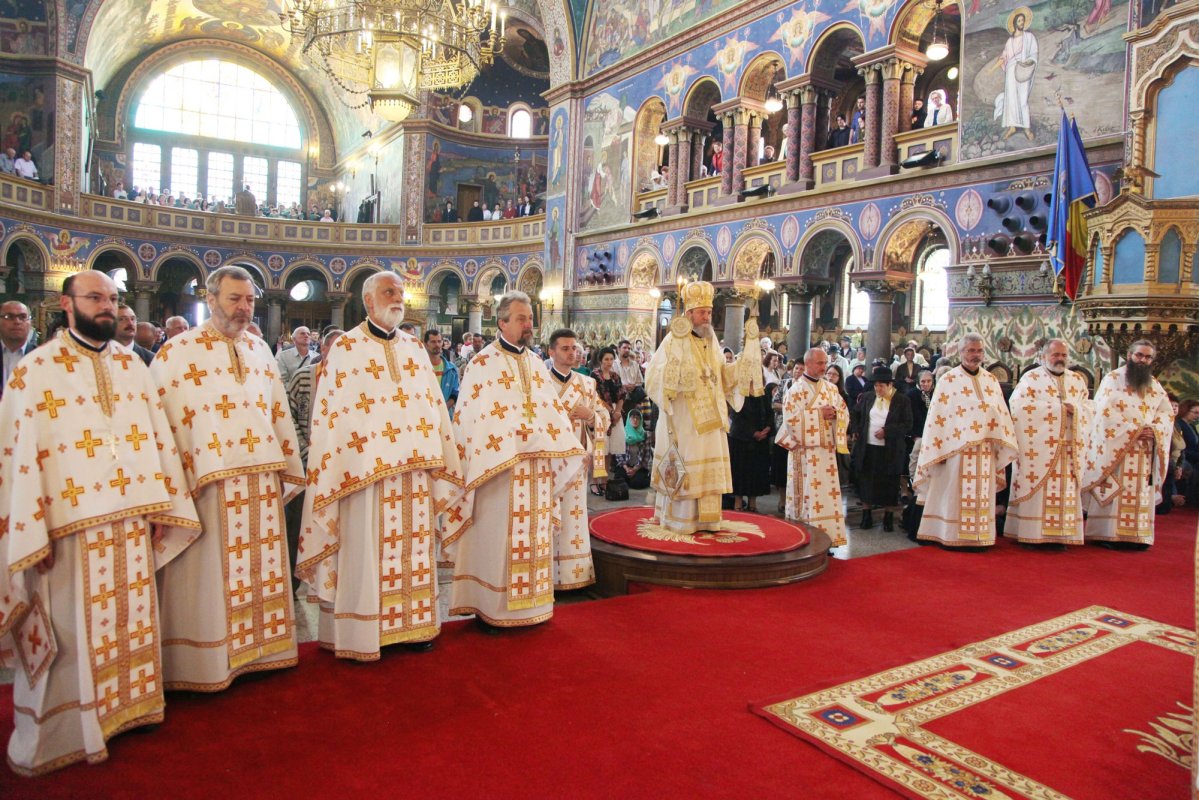 Duminica Sfinţilor Părinţi de la Sinodul I Ecumenic 58411
