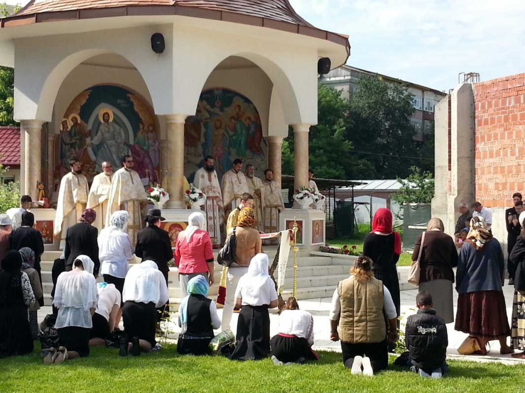 Sfântul Ierarh Luca al Crimeei serbat în Parohia Lazaret  58401