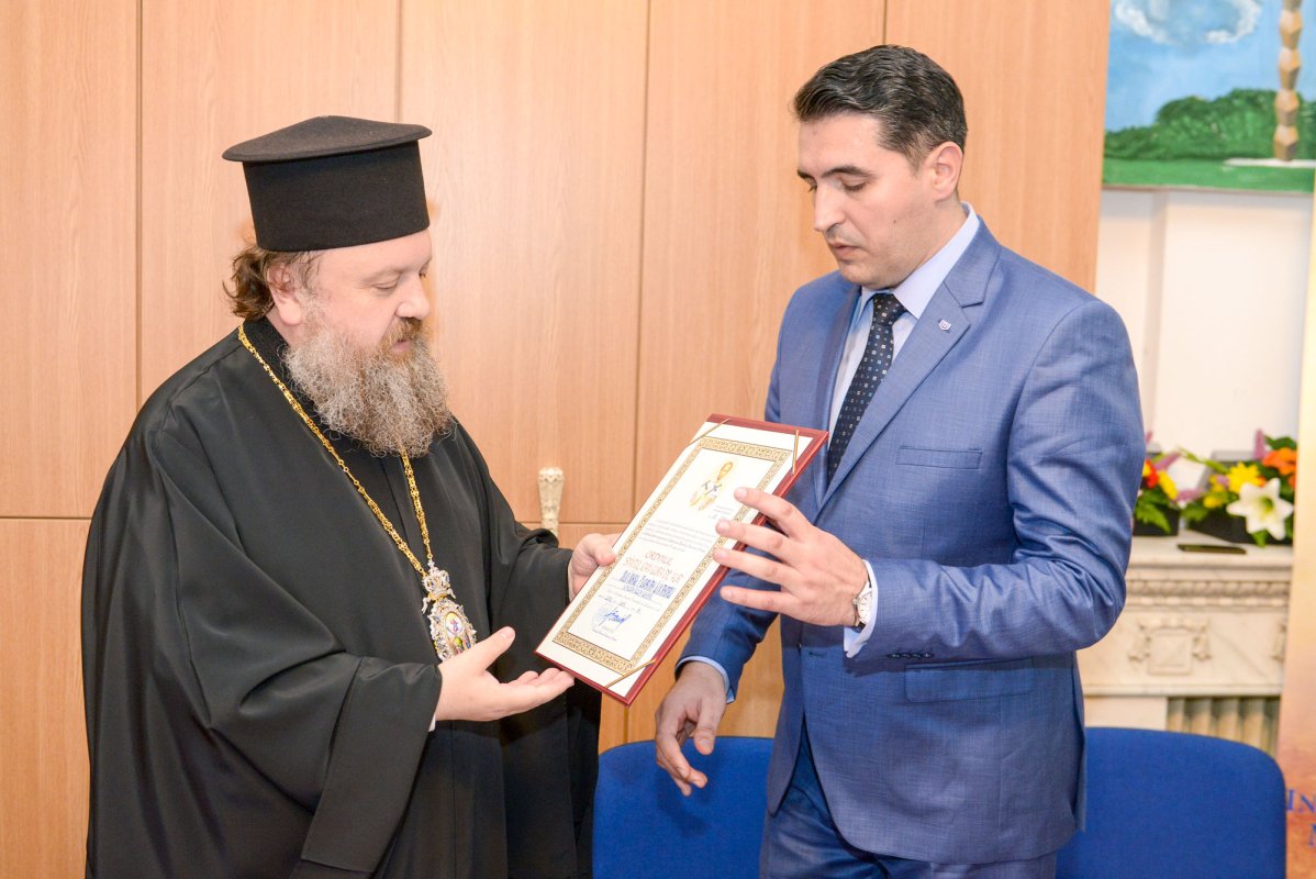 A fost dezvelit bustul inspectorului şcolar Ioan Jinga 58372