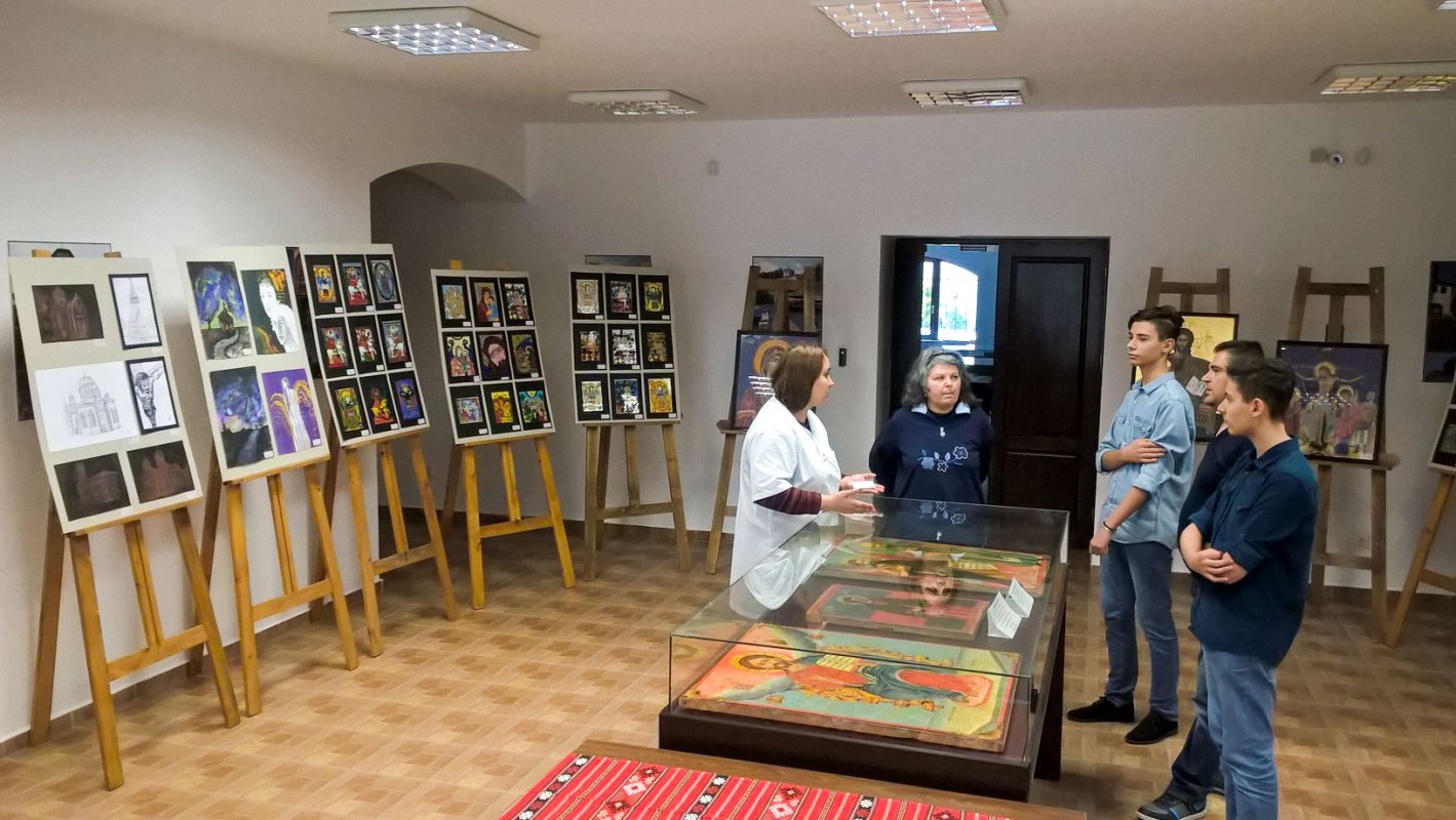 Festivalul-concurs „Icoana - fereastră spre cer” 58227