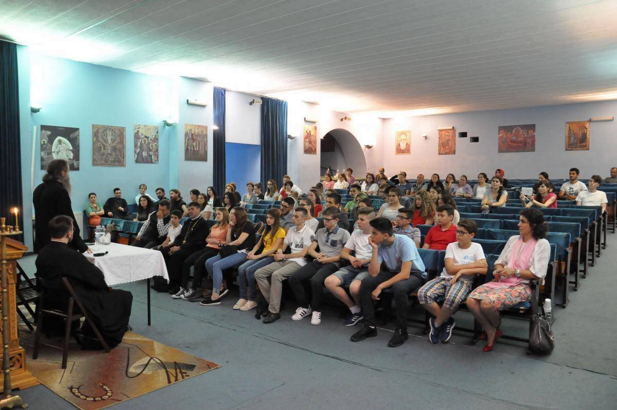 Seară de suflet la Roma pentru tinerii din Nepsis 58203