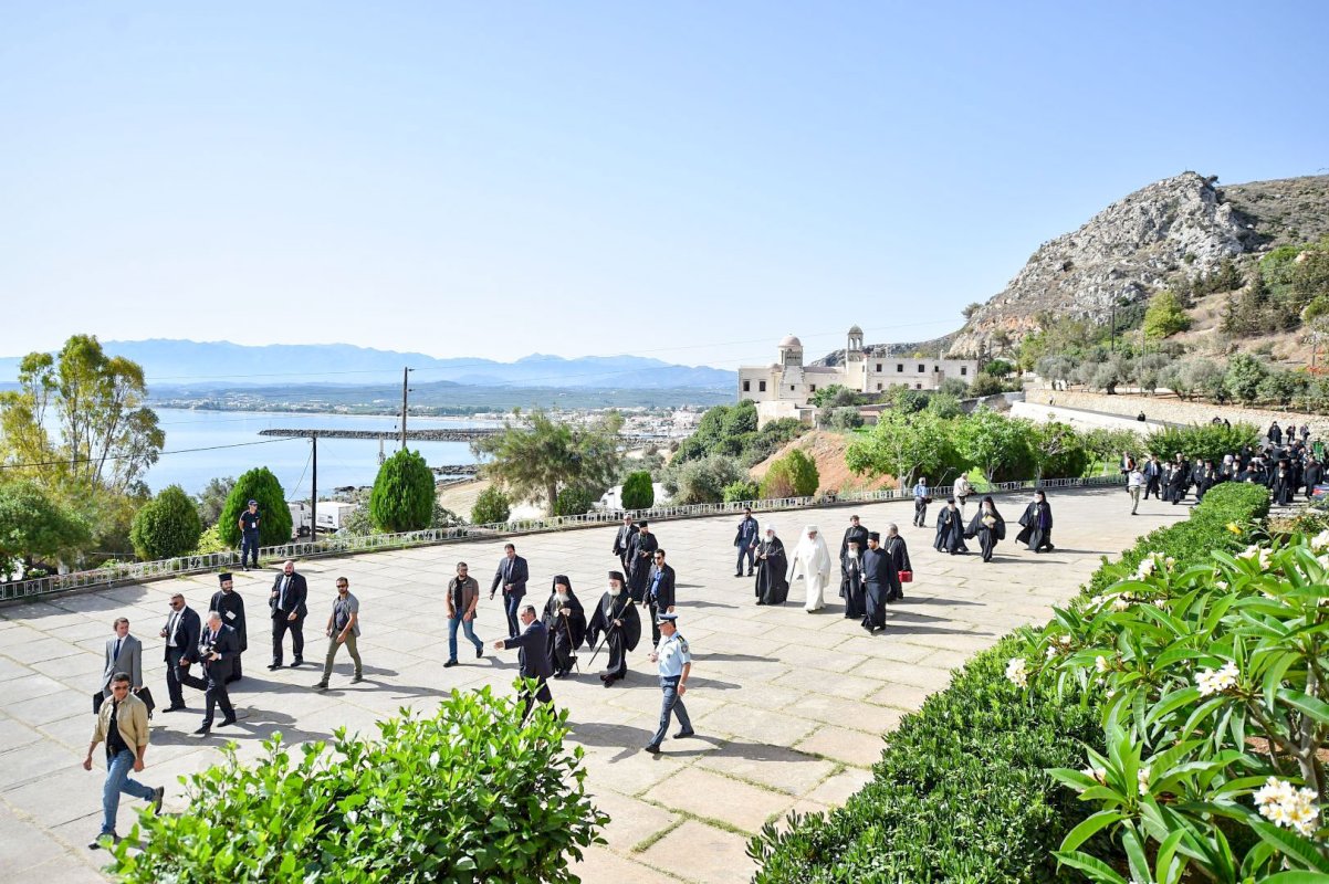 Lucrările Sinaxei Întâistătătorilor Bisericilor Ortodoxe 58180