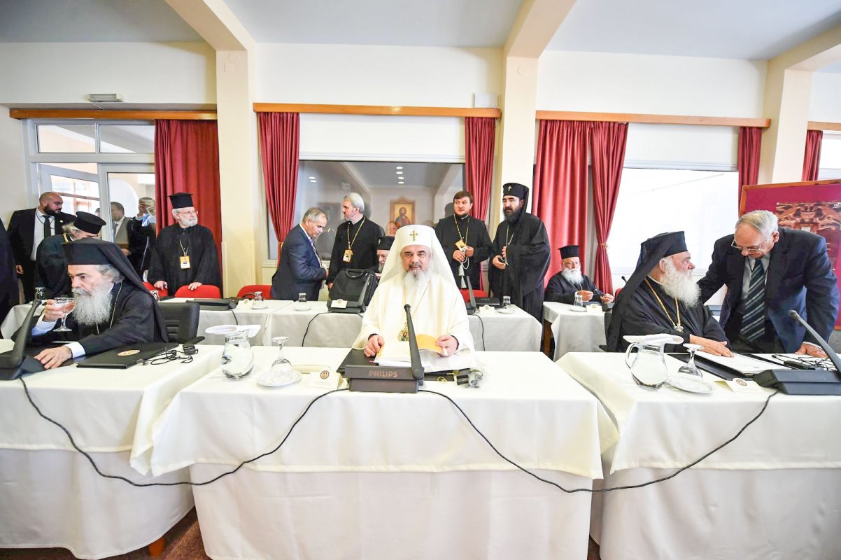 Lucrările Sinaxei Întâistătătorilor Bisericilor Ortodoxe 58181