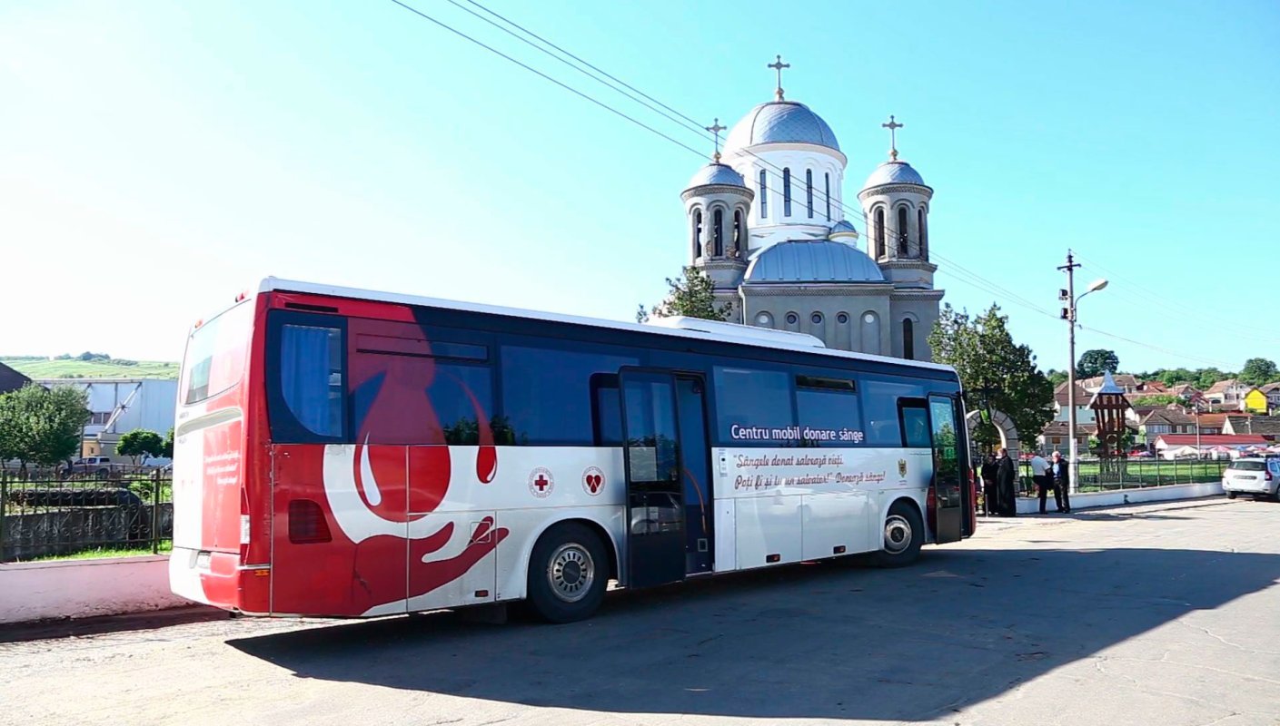 Peste 30 de preoți și credincioși din Agnita au donat sânge 58155