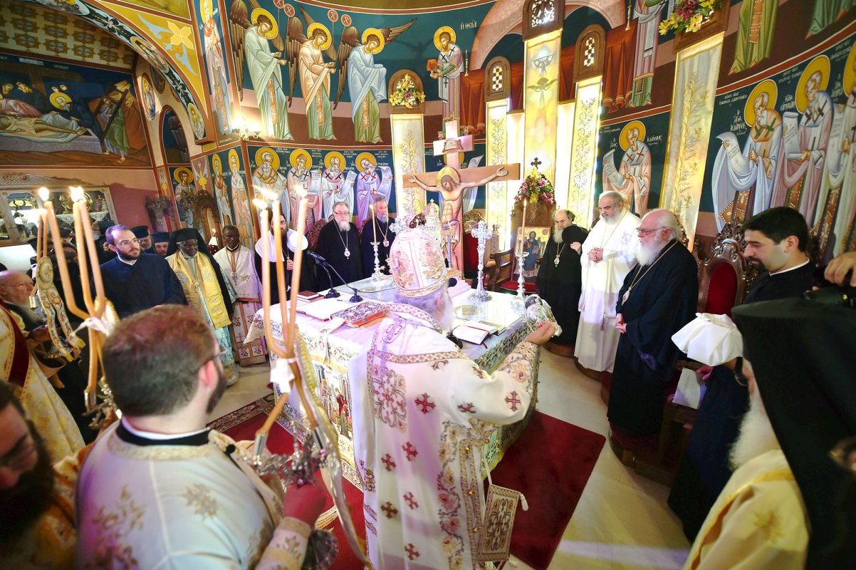 Ajunul Cincizecimii în orașul cretan Kissamos 58084