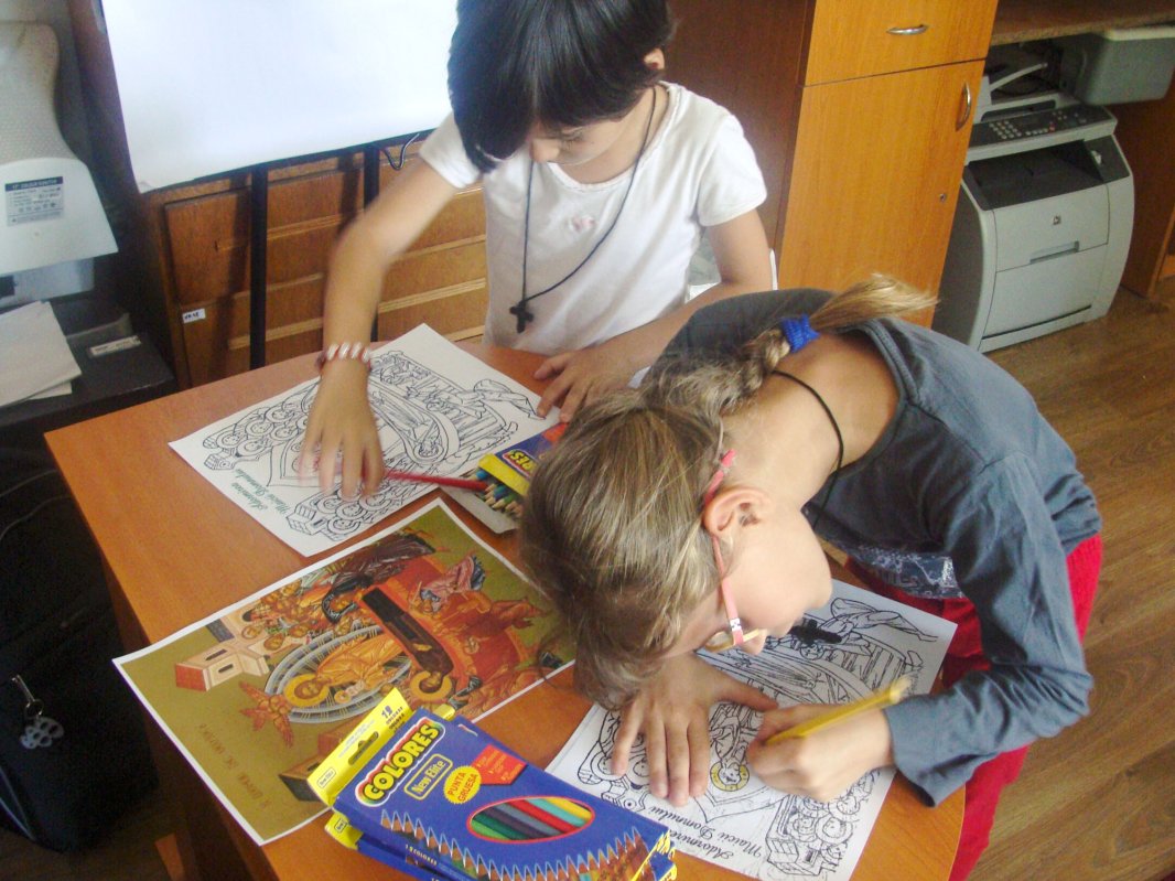 Activităţi interactive pentru copiii din Fedeleşoiu 58002