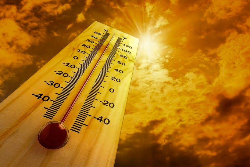 Evitarea expunerii la soare și hidratare corespunzătoare 58036