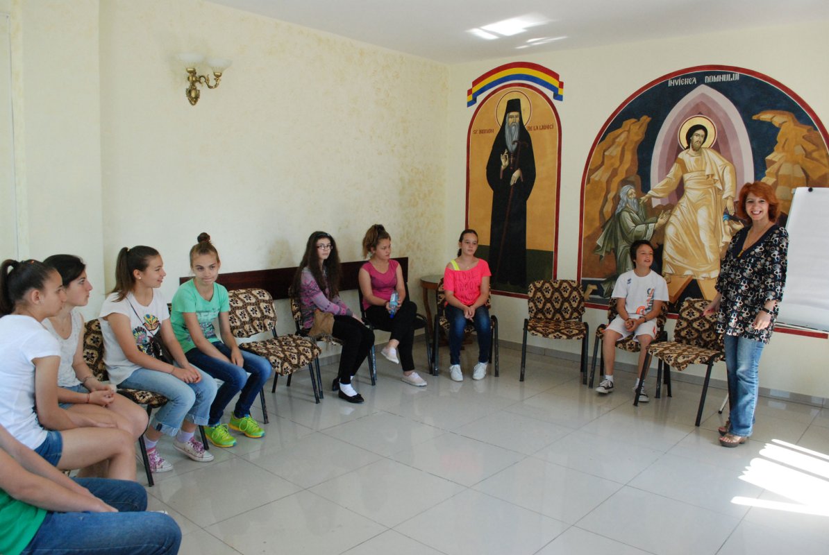 O lucrare a darului bucuriei şi comuniunii 57930