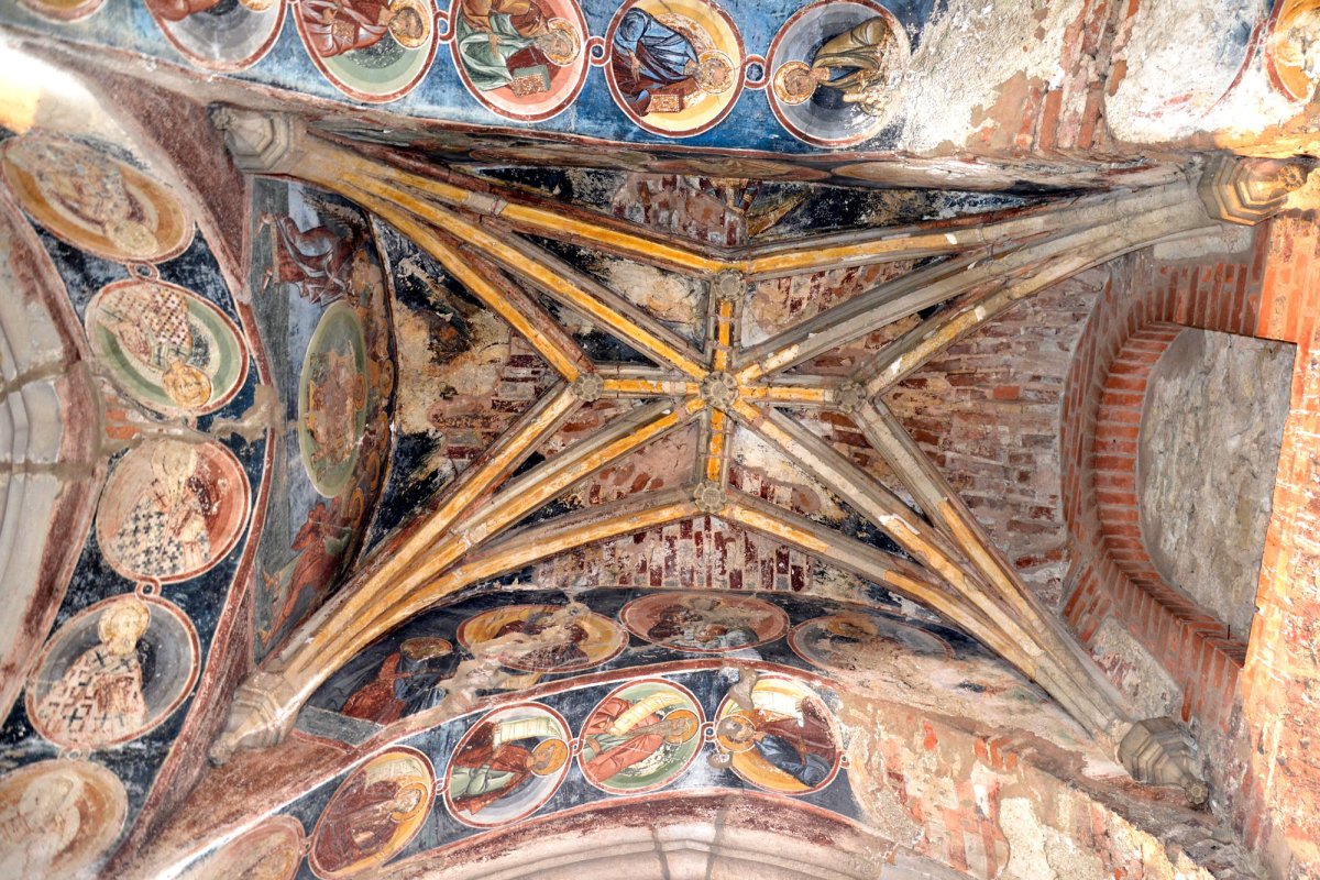 Biserica unicat de la Bălinești 57775