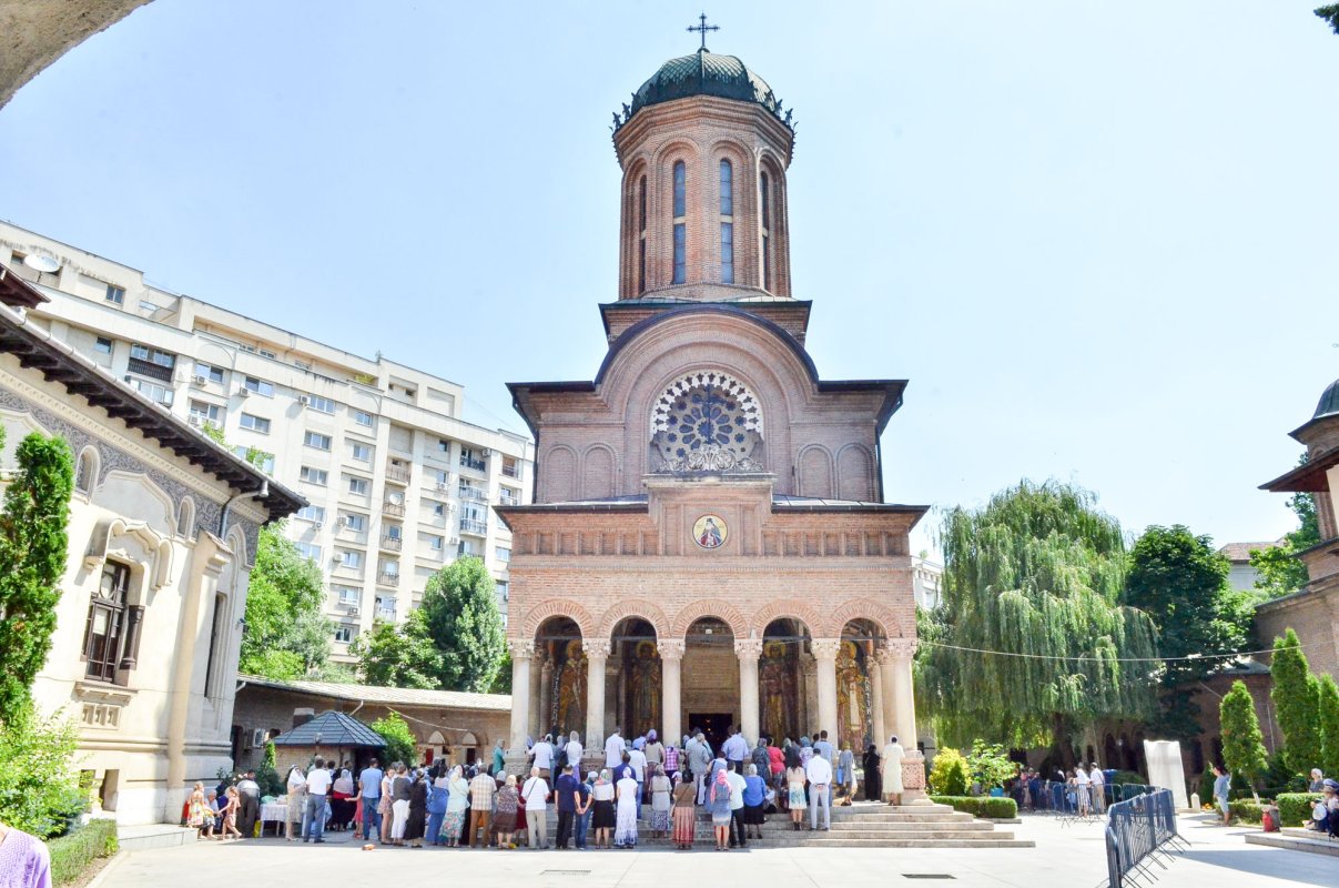 Hramul Mănăstirii Antim din Capitală 57724