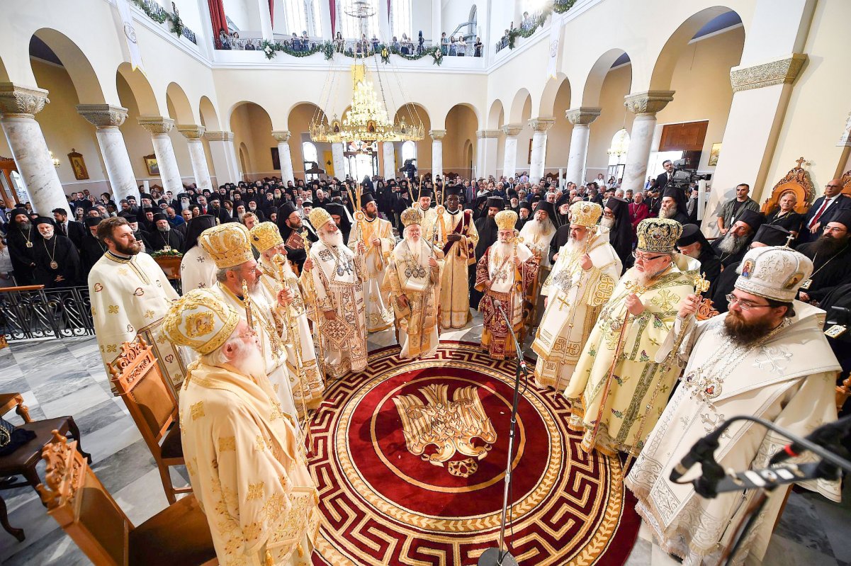 Ședința de închidere a lucrărilor Sfântului și Marelui Sinod 57705