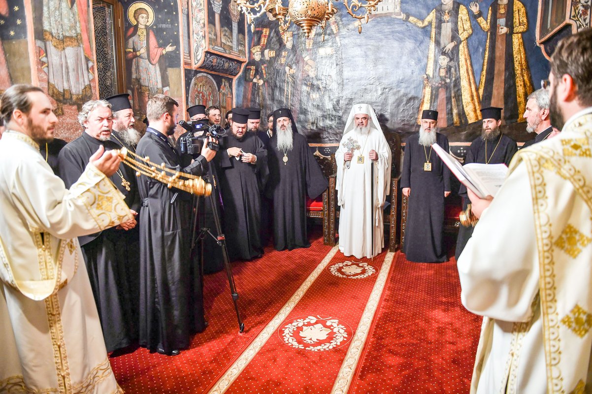 Delegația Bisericii noastre la Sfântul și Marele Sinod a sosit în ţară 57644