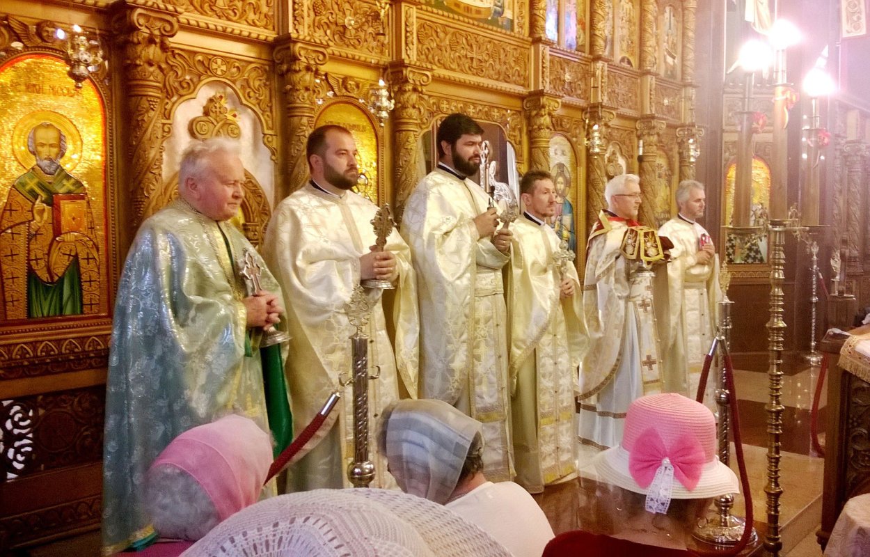 Duminica Tuturor Sfinţilor în Transilvania 57612