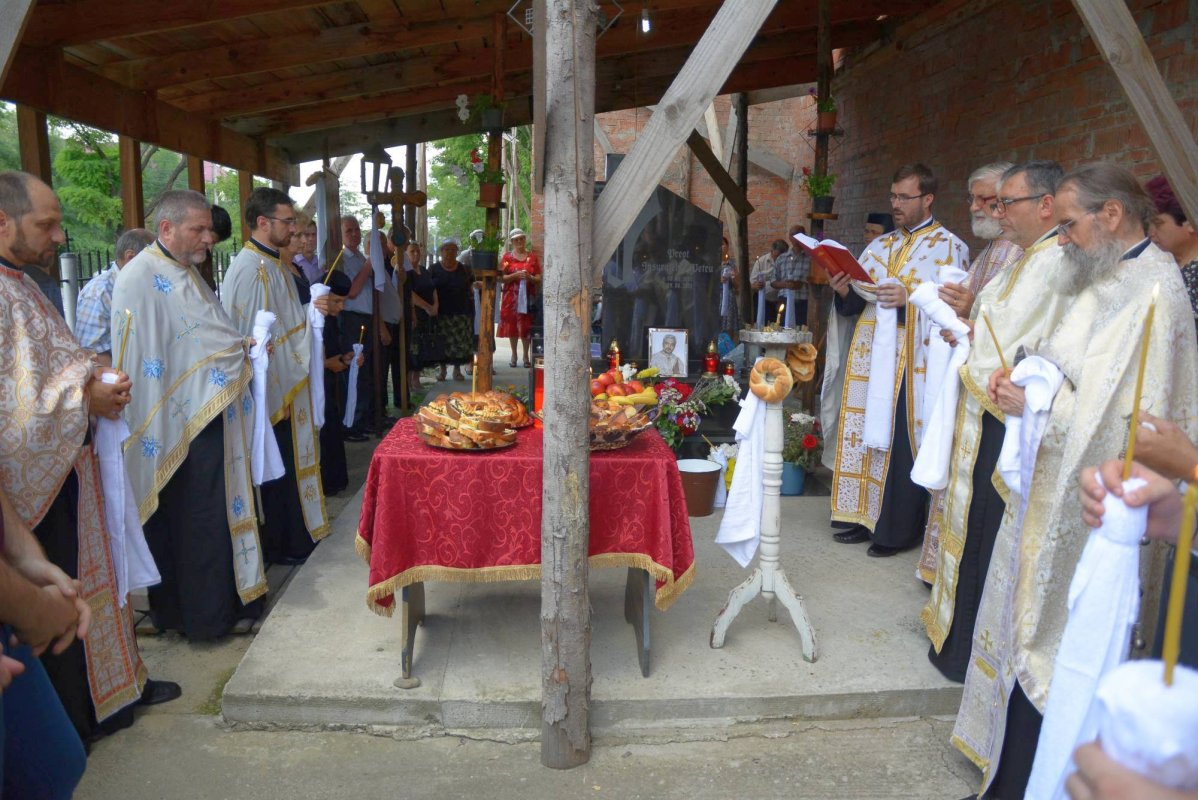 „Să vă străduiţi să terminaţi această biserică!“ 57608