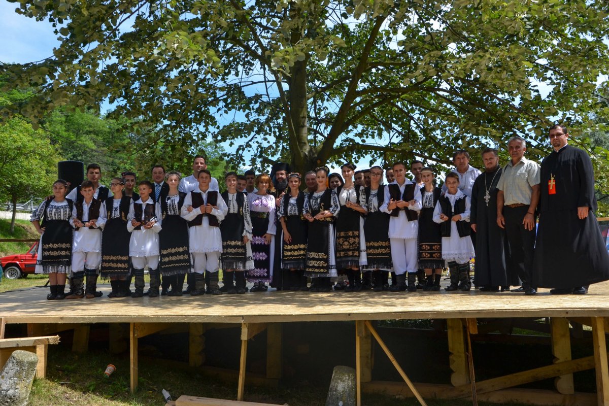 Slujire arhierească la Mănăstirea Piatra Scrisă 57631