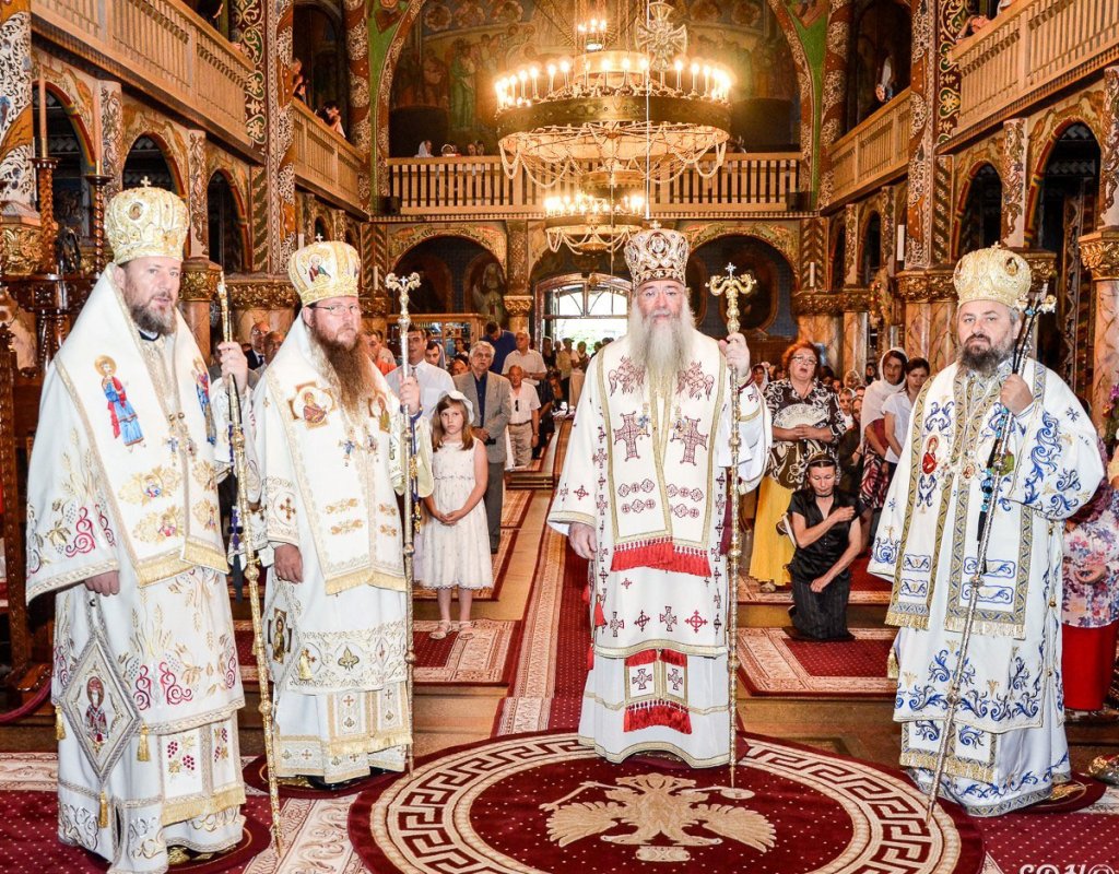 Hramul Sfinţilor Apostoli Petru şi Pavel, în Transilvania 57394