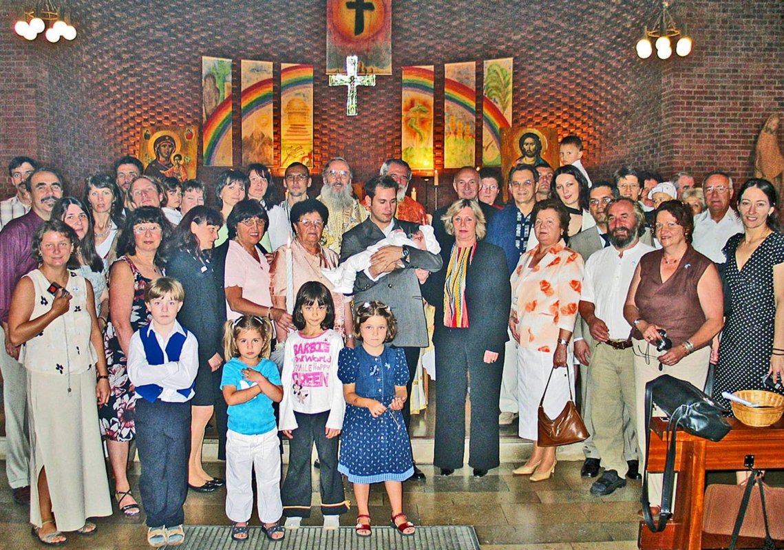 Printre străini, cu sfinții de acasă 57460