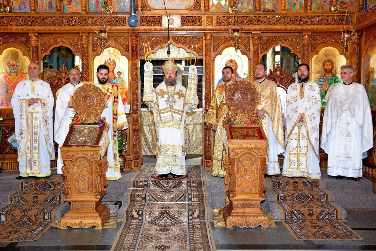 Slujiri arhiereşti  în Capitală 57230