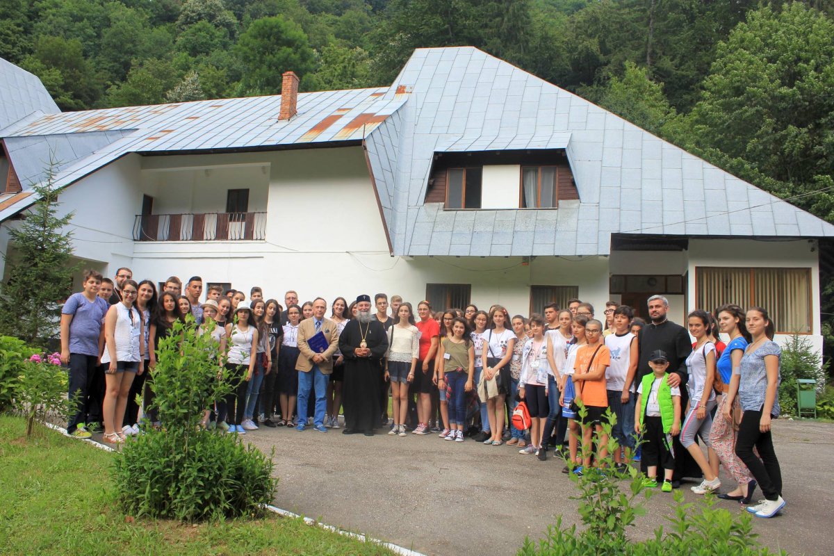 Au început taberele în Arhiepiscopia Craiovei 57249